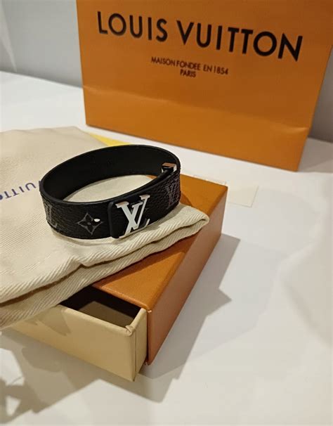 louis vuitton bransoletka|Louis Vuitton gold bracelets.